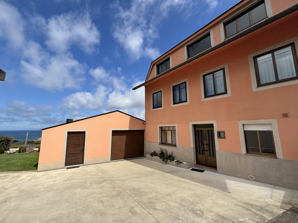 Chalet Razo da Costa en Carballo — foto 4