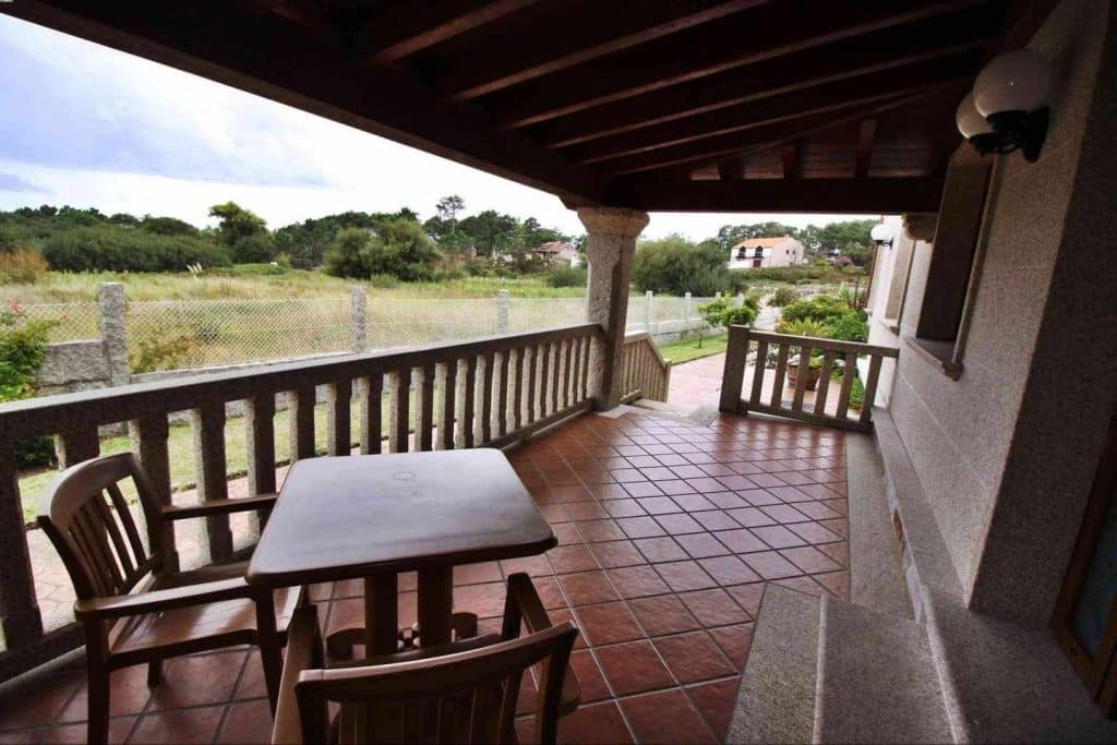 Apartamentos Rozavella en Grove, O — foto 9